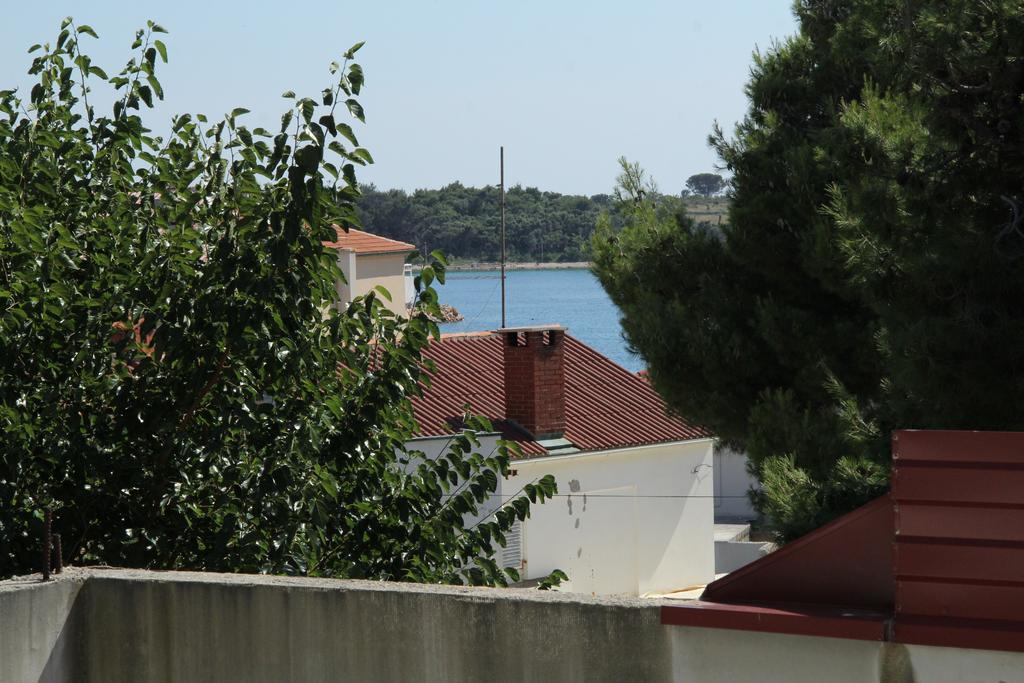 Novalja Guesthouse Economy Rooms Exteriér fotografie