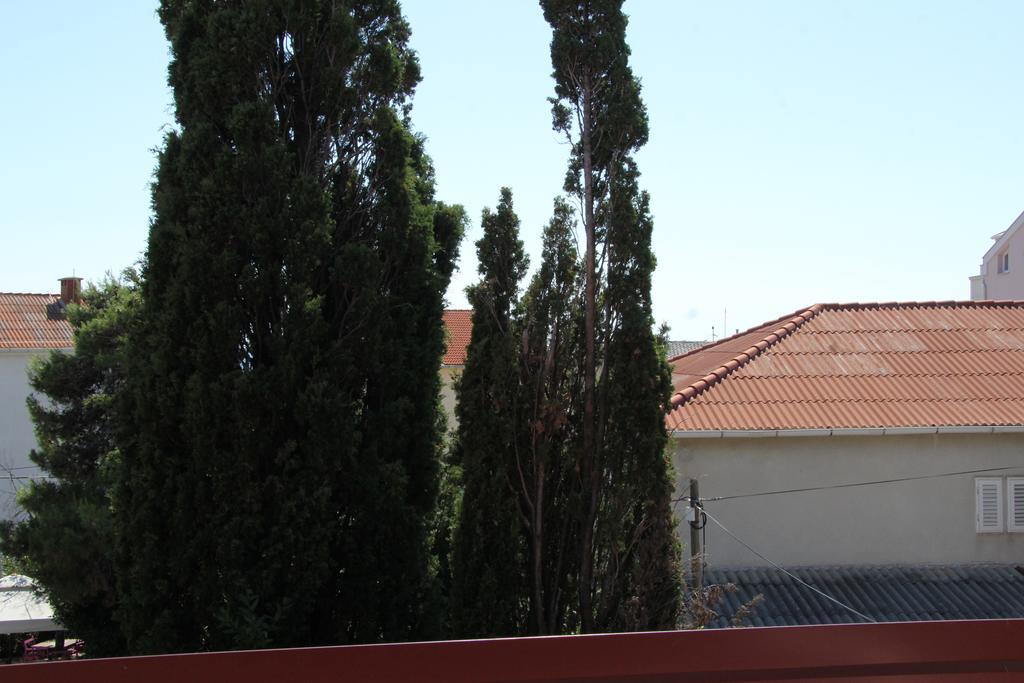 Novalja Guesthouse Economy Rooms Exteriér fotografie