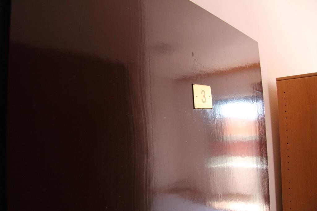 Novalja Guesthouse Economy Rooms Exteriér fotografie